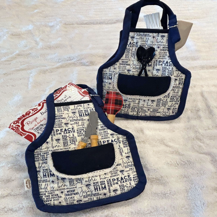 Come Let Us Adore Him Apron Hot Pads Kit